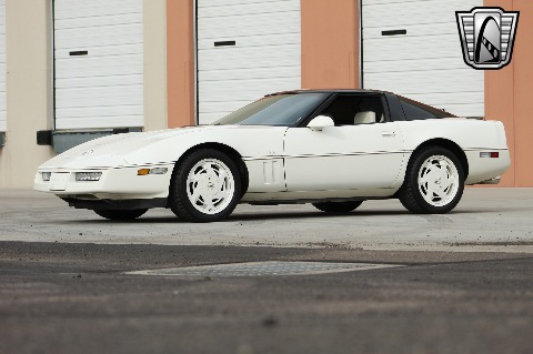 1988 Chevrolet Corvette image 15