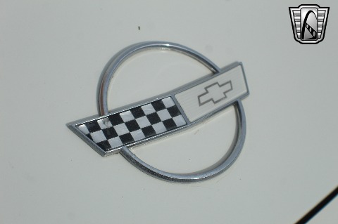 1988 Chevrolet Corvette image 66