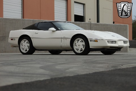 1988 Chevrolet Corvette image 18