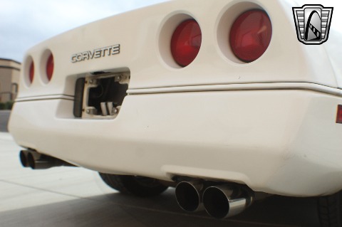 1988 Chevrolet Corvette image 96