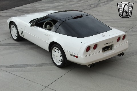 1988 Chevrolet Corvette image 22