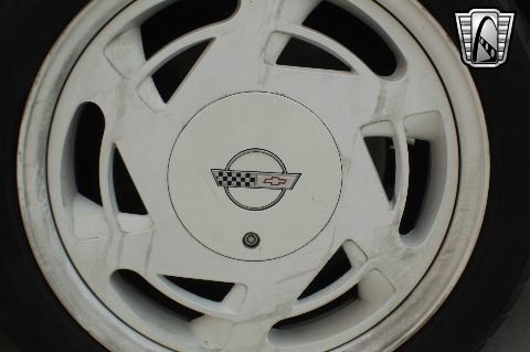 1988 Chevrolet Corvette image 100