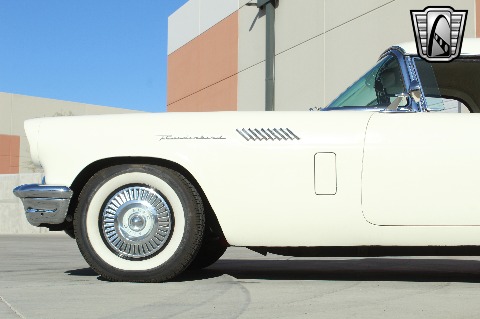 1957 Ford Thunderbird image 51
