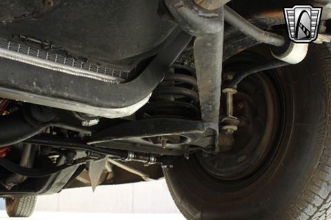 1957 Ford Thunderbird image 130