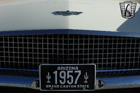 1957 Ford Thunderbird image 57