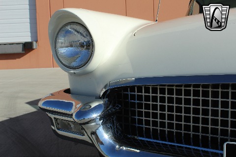 1957 Ford Thunderbird image 58