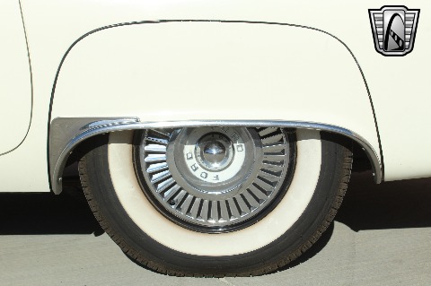 1957 Ford Thunderbird image 84