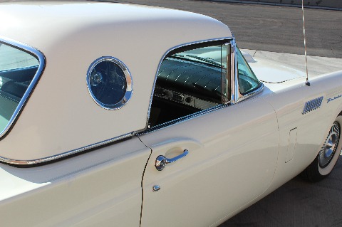 1957 Ford Thunderbird image 90