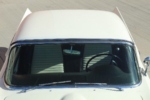 1957 Ford Thunderbird image 91