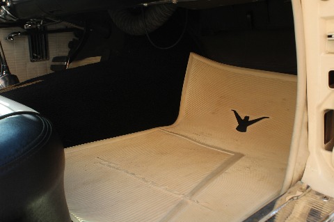 1957 Ford Thunderbird image 114