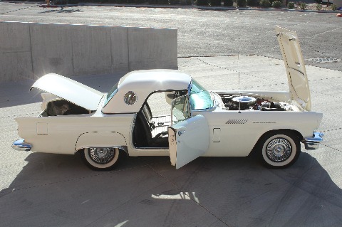 1957 Ford Thunderbird image 41