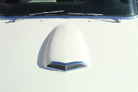 1957 Ford Thunderbird image 93