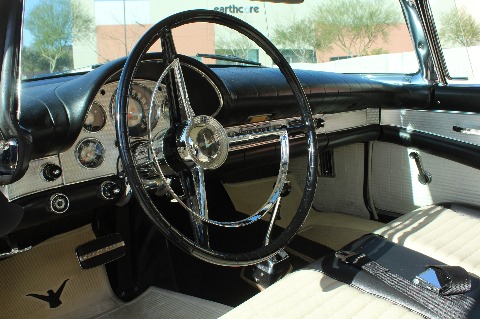 1957 Ford Thunderbird image 98