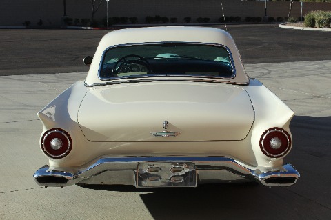 1957 Ford Thunderbird image 23