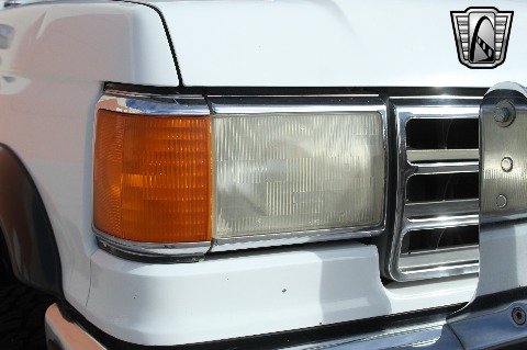 1987 Ford Bronco image 54