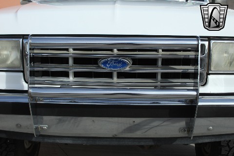 1987 Ford Bronco image 56