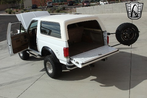 1987 Ford Bronco image 36