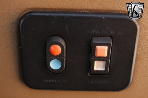 1987 Ford Bronco image 93