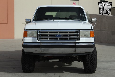 1987 Ford Bronco image 17