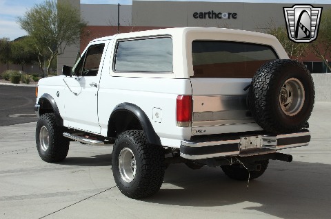 1987 Ford Bronco image 20