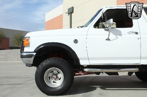 1987 Ford Bronco image 48