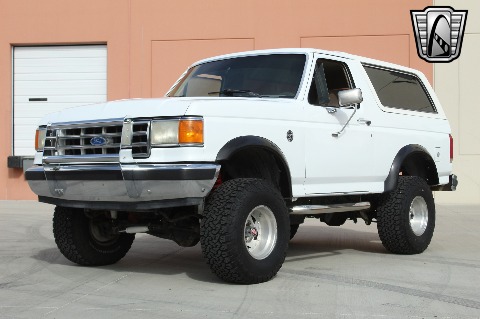 1987 Ford Bronco image 26