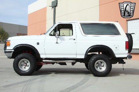 1987 Ford Bronco image 27