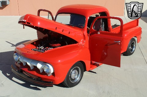 1951 Ford F1 image 38