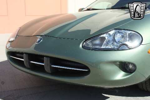 2000 Jaguar XK8 image 55