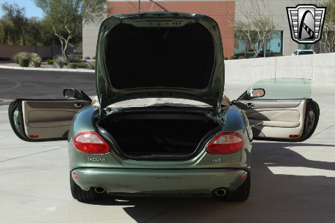 2000 Jaguar XK8 image 34