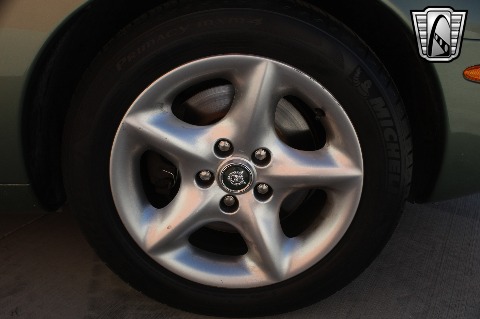 2000 Jaguar XK8 image 61