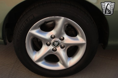 2000 Jaguar XK8 image 64