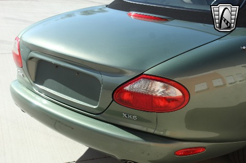 2000 Jaguar XK8 image 66