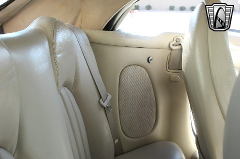 2000 Jaguar XK8 image 93