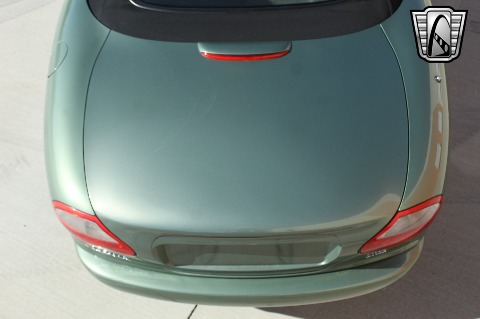 2000 Jaguar XK8 image 49