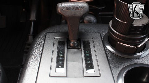 1987 Land Rover Defender image 108