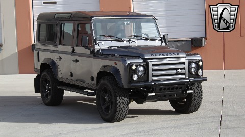 1987 Land Rover Defender image 7