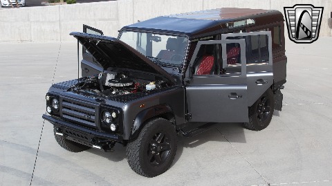 1987 Land Rover Defender image 34