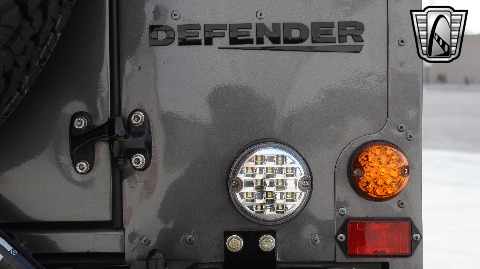 1987 Land Rover Defender image 86