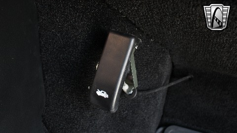 1987 Land Rover Defender image 116