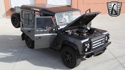 1987 Land Rover Defender image 40