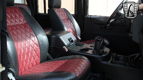1987 Land Rover Defender image 118