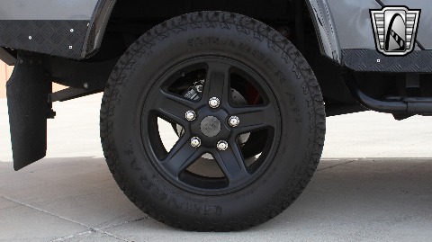 1987 Land Rover Defender image 94