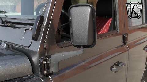 1987 Land Rover Defender image 69