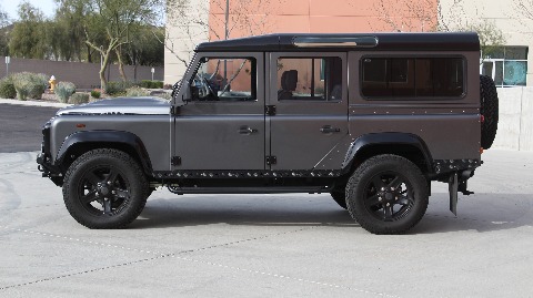 1987 Land Rover Defender image 19