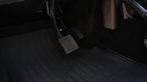 1987 Land Rover Defender image 100