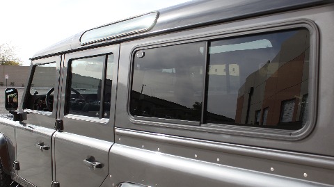 1987 Land Rover Defender image 75