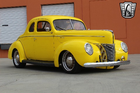 1940 Ford Deluxe image 4