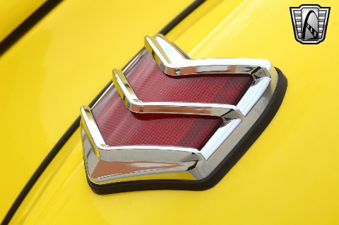 1940 Ford Deluxe image 85