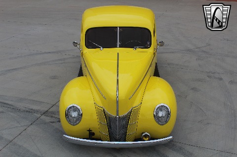 1940 Ford Deluxe image 9